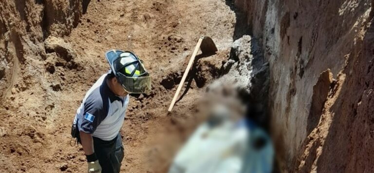 Albañil muere soterrado en ruta a El Salvador